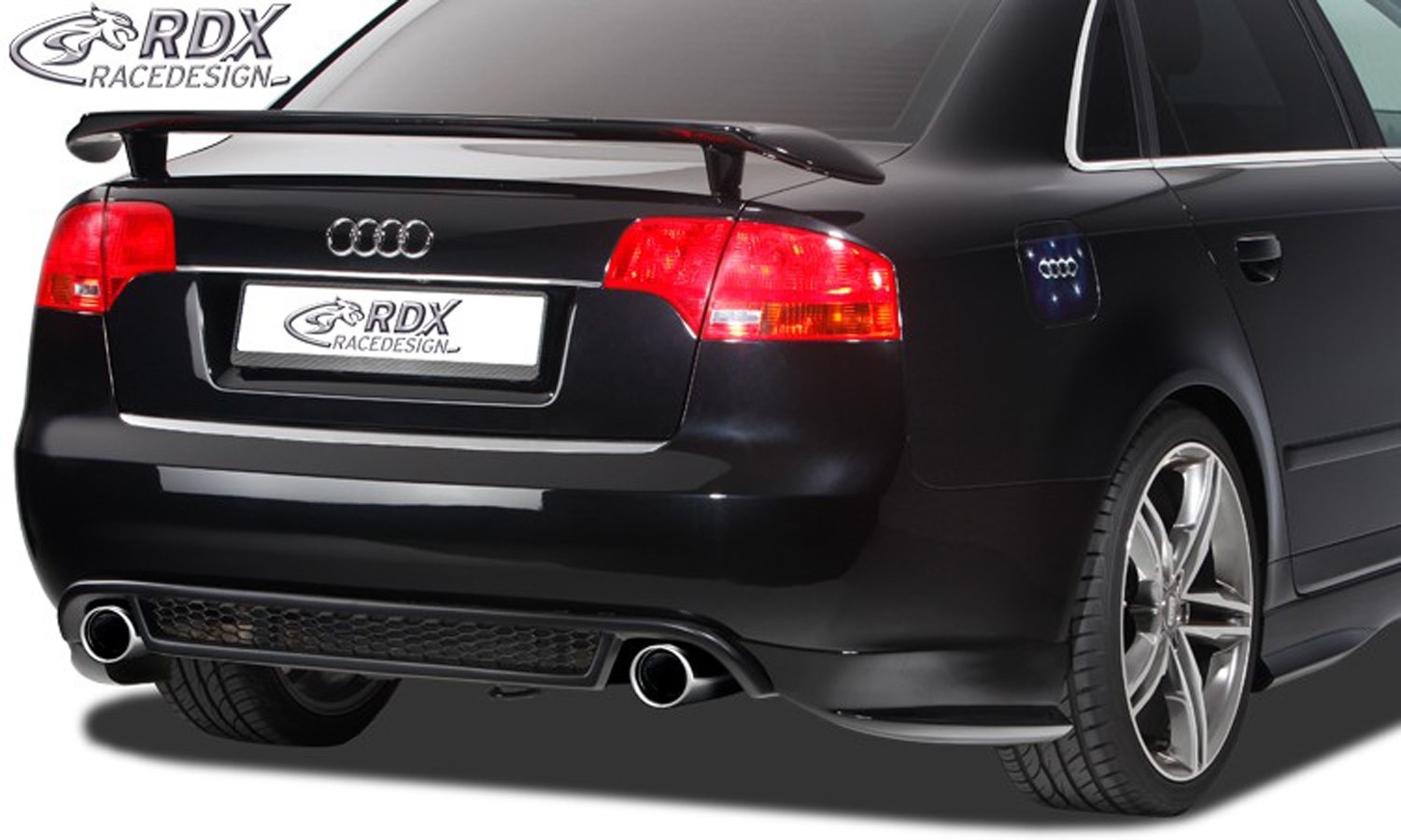 Heckschürzenansatz Audi A4-B7 "RS4-Look" Blende & Seitenteile (GFK)